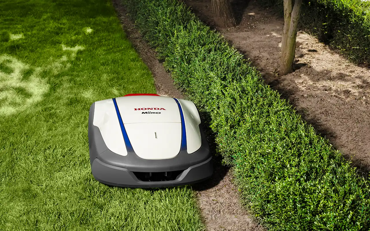 Honda Miimo robotgräsklippare klipper gräsmattans kant