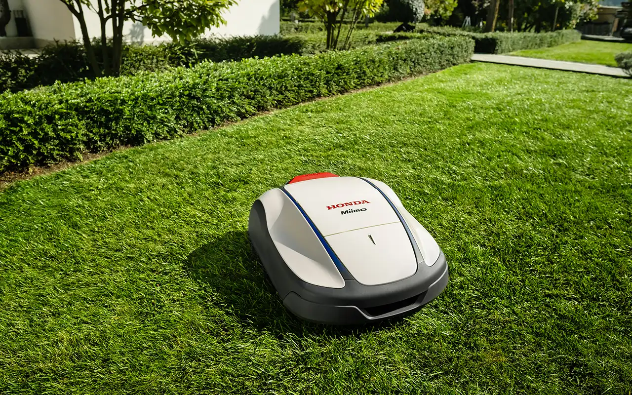 Honda Miimo robotgräsklippare klipper normalstora villaträdgårdar